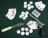 pokertable.jpg (28160 bytes)